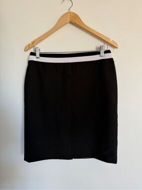 San Francisco Pencil Skirt | Black with White Waist Detail | Size 8